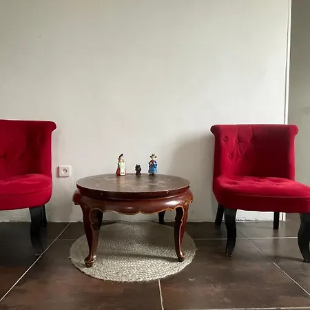 Not Bookable Будинок відпочинку *